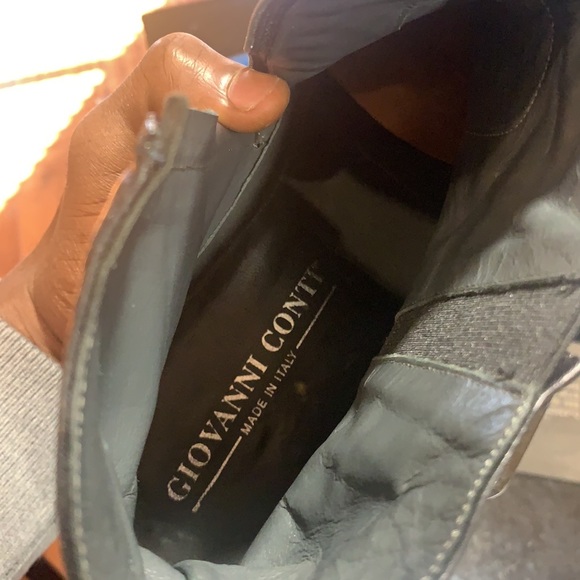 Giovanni conti, pure leather in a perfect state. - Picture 3 of 5